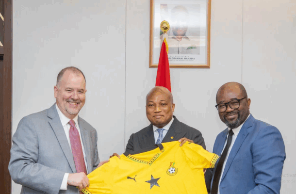 travellers. [ PHOTO: Foreign Minister Samuel Okudzeto Ablakwa (centre) with GFA President Kurt Okraku (right) and U.S. Acting Ambassador Rolf Olson during the visa facilitation talks at the U.S. Embassy, Accra, October 2025. Photo Credit: Ministry of Foreign Affairs Ghana / GhanaianNewsCanada ] Photo Credit: Ministry of Foreign Affairs Ghana | GhanaianNewsCanada Sports Desk