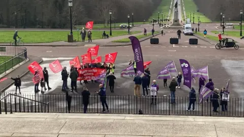 union workers protesting at stormont