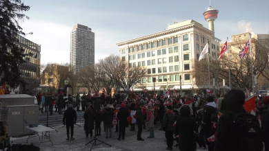 Hundreds gathered at Calgary City Hall to stand in opposition to separation by celebrating what it means to be Canadian.