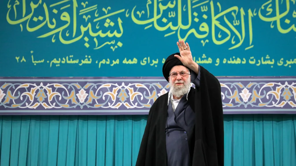 Iran's Supreme Leader Ali Khamenei greets the crowd as he attends a program held in the capital Tehran, Iran on Jan. 17. Photo: Iranian Leader Press Office/Anadolu via Getty Images
