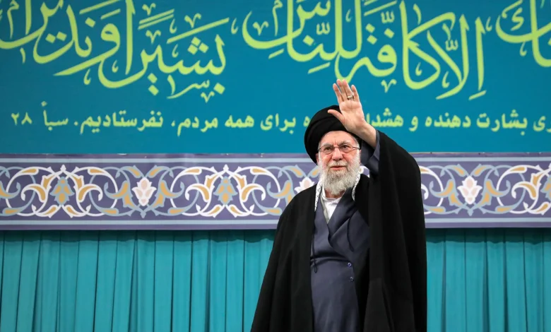 Iran's Supreme Leader Ali Khamenei greets the crowd as he attends a program held in the capital Tehran, Iran on Jan. 17. Photo: Iranian Leader Press Office/Anadolu via Getty Images