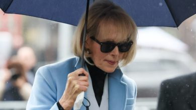 [ PHOTO: E. Jean Carroll outside federal court in New York. Photo Credit: Seth Wenig / Associated Press / GhanaianNewsCanada ] Photo Credit: Associated Press | GhanaianNewsCanada World Desk